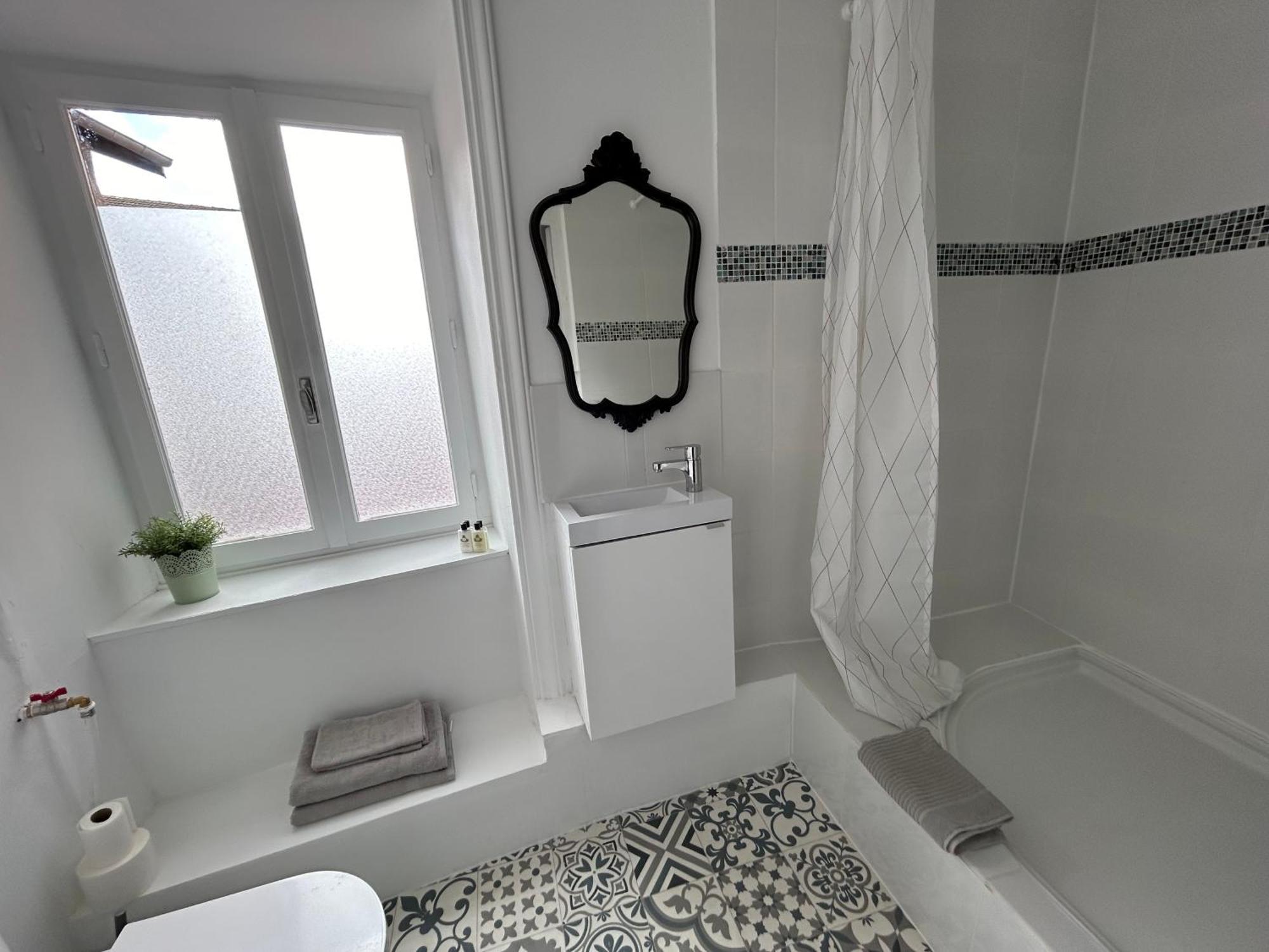 Appartement Cosy Charme Ancien Thizy-les-Bourgs المظهر الخارجي الصورة